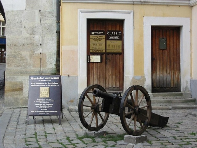 Múzeum zbraní a mestského opevnenia
